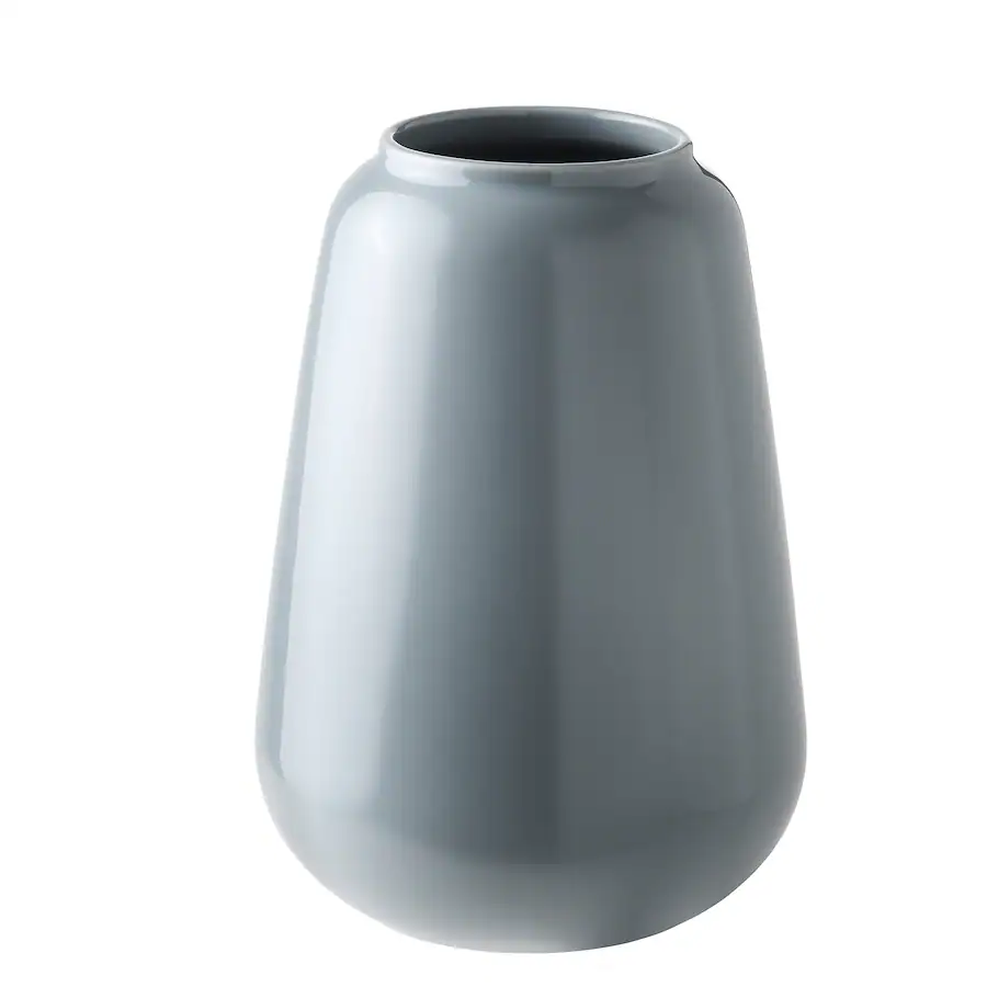 A blue-gray vase.