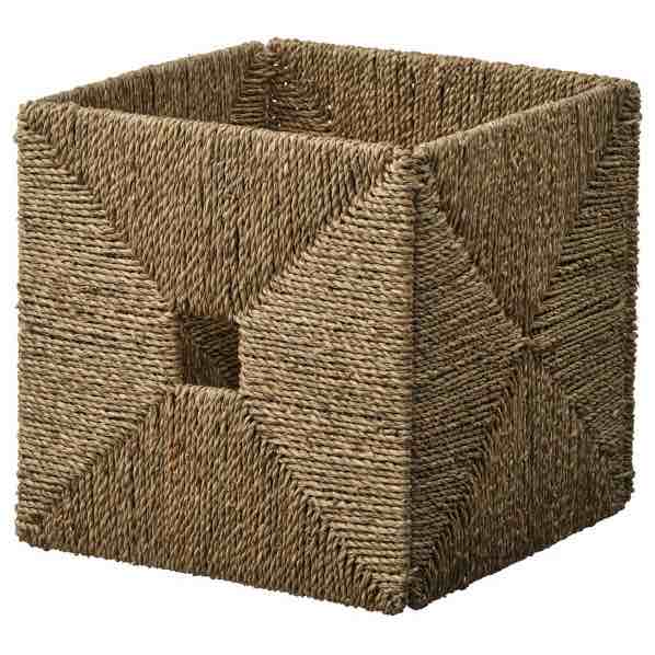 A square seagrass storage basket.